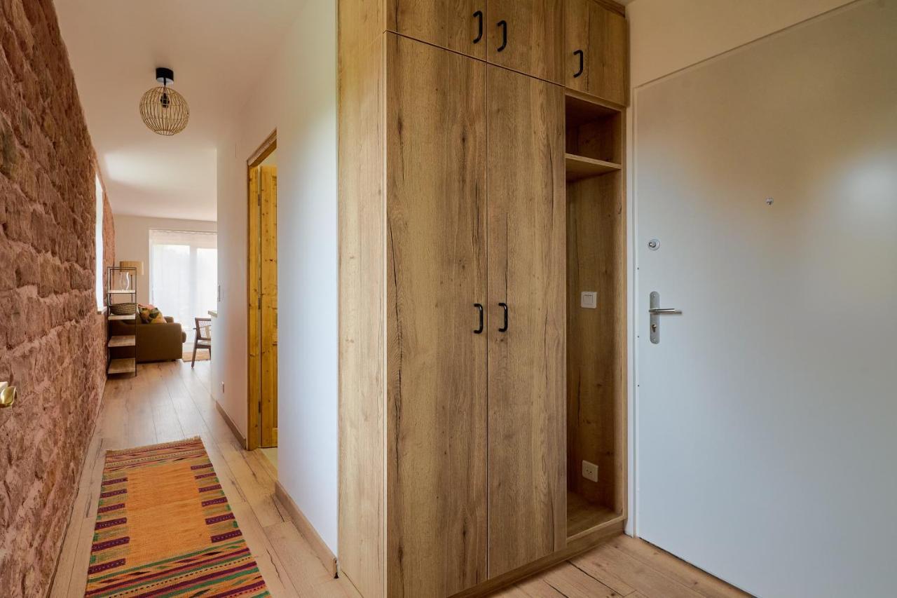 Le Noyer - Appt Avec Terrasse Et Jardin Partage Apartment Puberg ภายนอก รูปภาพ
